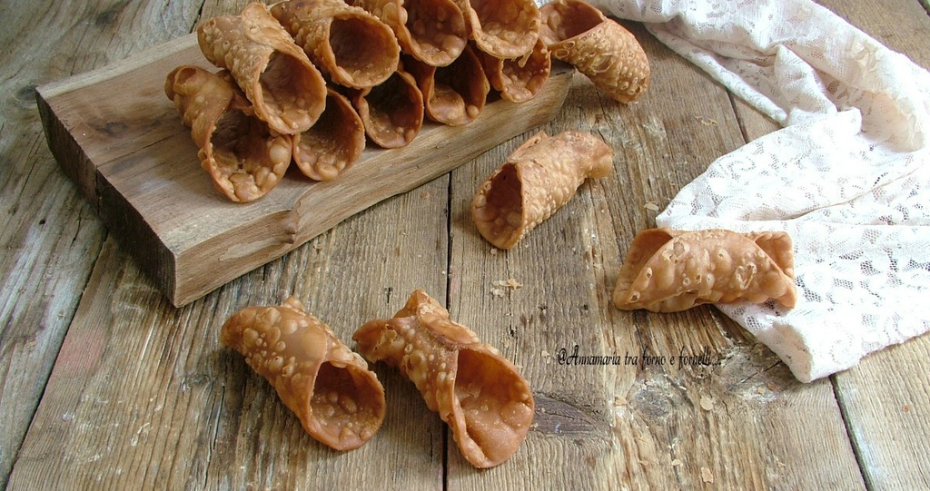 Cannoli Siciliani vuoti  3 kg.   Cerasani