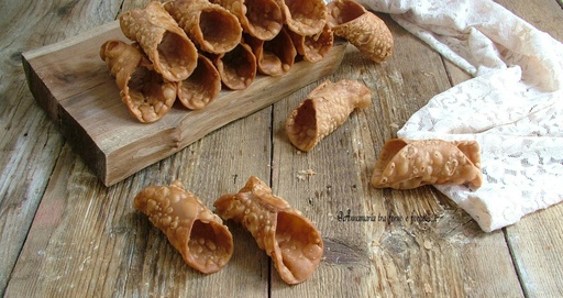 [13370] Cannoli Siciliani vuoti  3 kg.   Cerasani