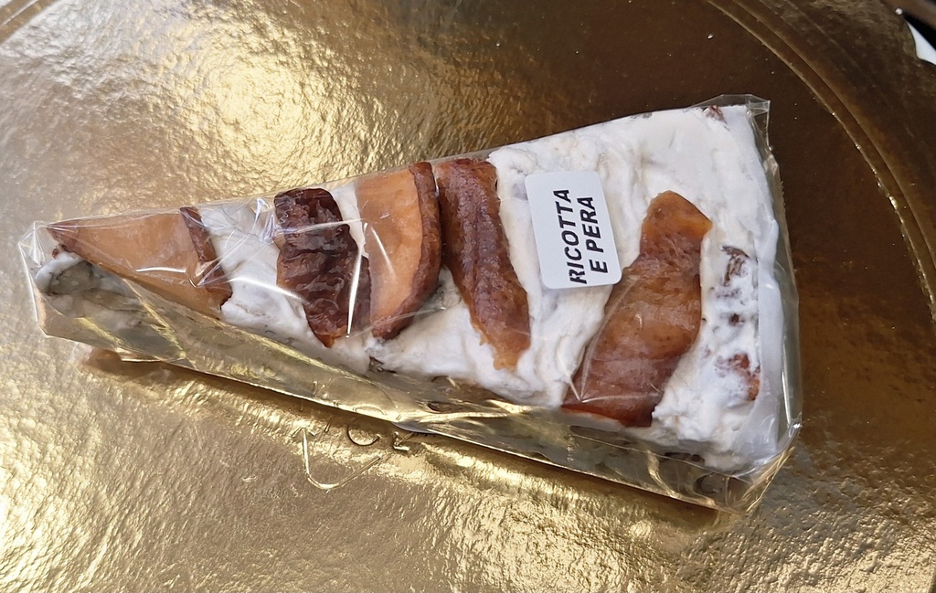 Torta Torrone Ricotta e Pere